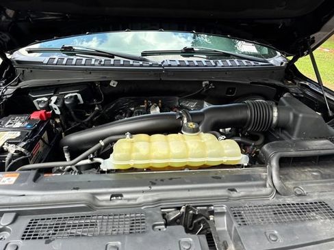 Used 2021 Ford Expedition XLT RWD image 19