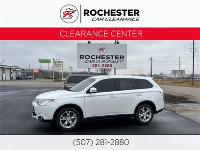Used 2015 Mitsubishi Outlander SE