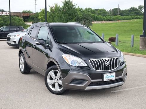 Used 2015 Buick Encore FWD image 2