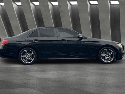 Used 2017 Mercedes-Benz E 300 image 3
