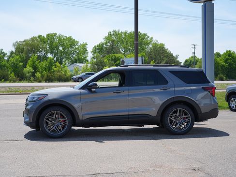 New 2026 Ford Explorer ST w/ Sun And Sound Package AWD/4WD image 7