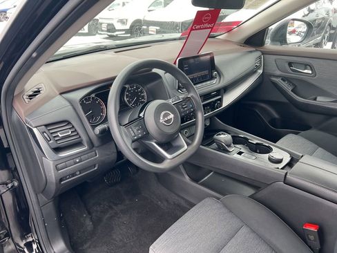 Certified 2023 Nissan Rogue SV image 6