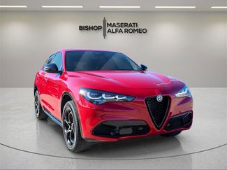 New 2025 Alfa Romeo Stelvio Sprint video 1