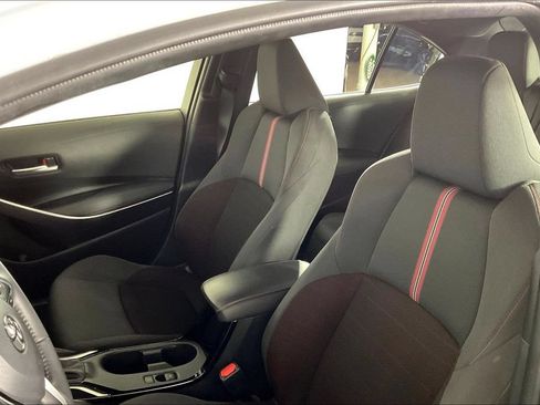 Used 2025 Toyota Corolla SE FWD image 24