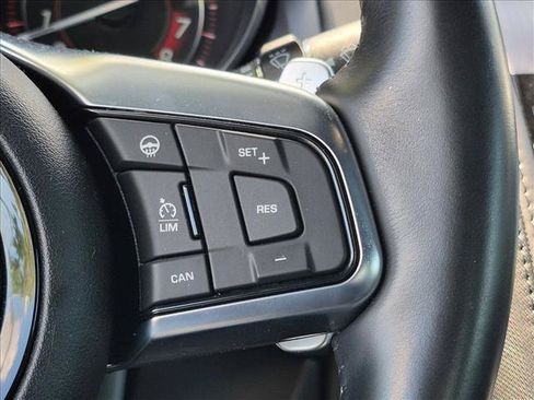 Used 2018 Jaguar F-TYPE R-Dynamic RWD image 12