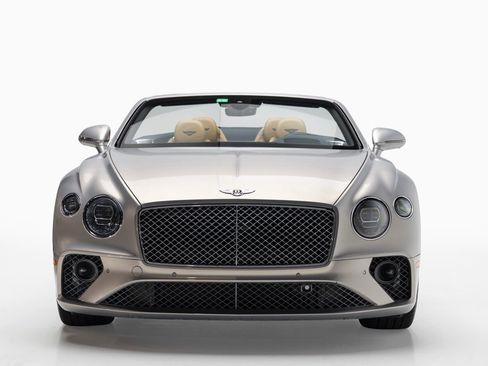 Used 2020 Bentley Continental GT image 5