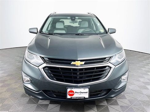 Used 2020 Chevrolet Equinox LT image 2