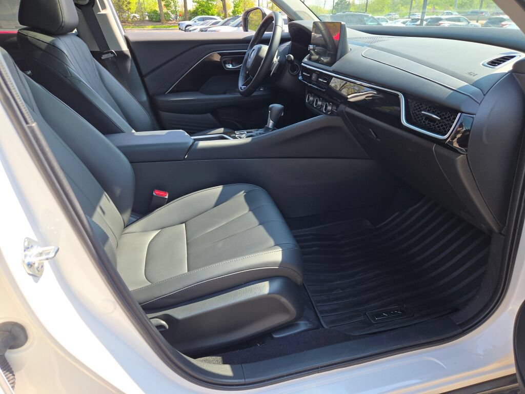 Used 2025 Acura ADX AWD image 8