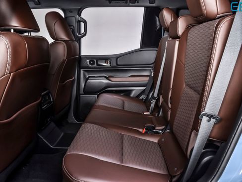 Used 2025 Toyota Land Cruiser w/ Premium Package image 21