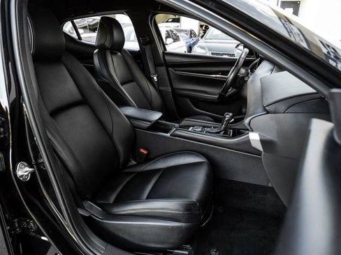 Used 2024 MAZDA MAZDA3 s FWD image 27