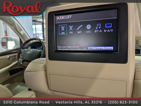 Used 2013 Lexus LX 570 4WD image 11