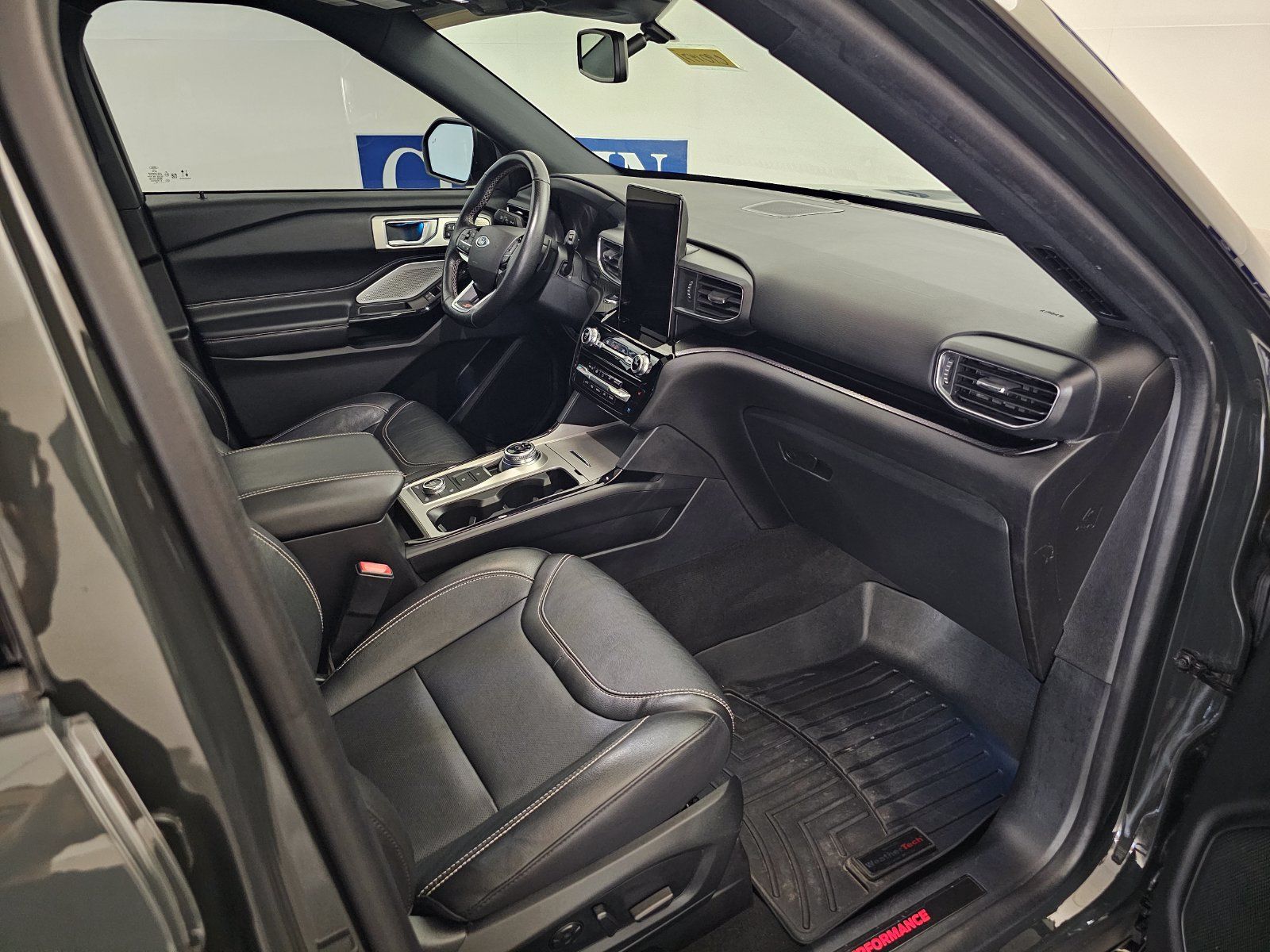 Used 2022 Ford Explorer ST w/ Equipment Group 401A AWD/4WD image 29