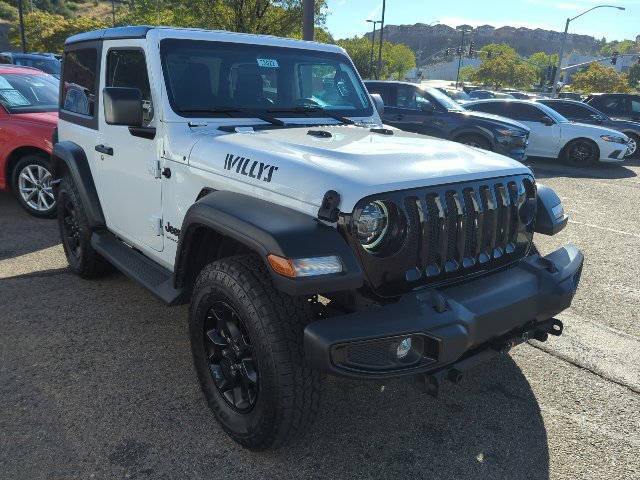 Used 2022 Jeep Wrangler Sport AWD/4WD image 2