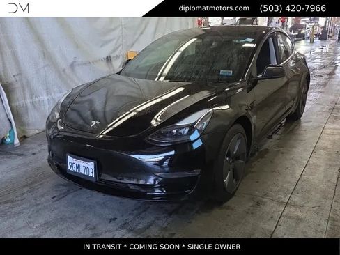 Used 2023 Tesla Model 3 Standard Range RWD image 1