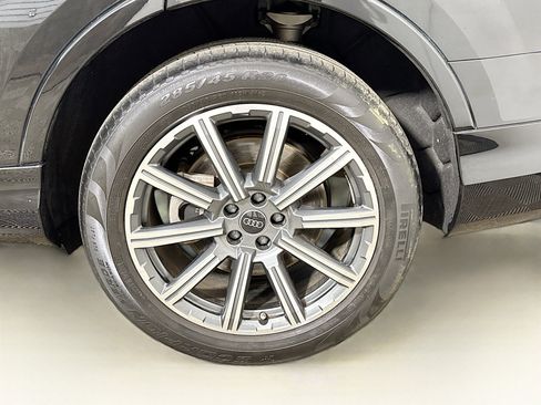 Used 2023 Audi Q7 2.0T Premium Plus w/ Premium Plus Package AWD/4WD image 30