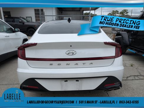 Used 2021 Hyundai Sonata SEL w/ Convenience Package FWD image 4