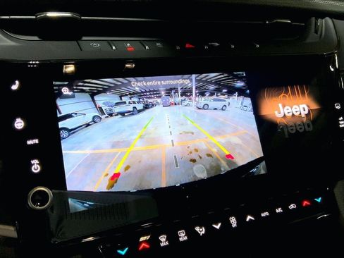 New 2026 Jeep Grand Cherokee Limited image 17