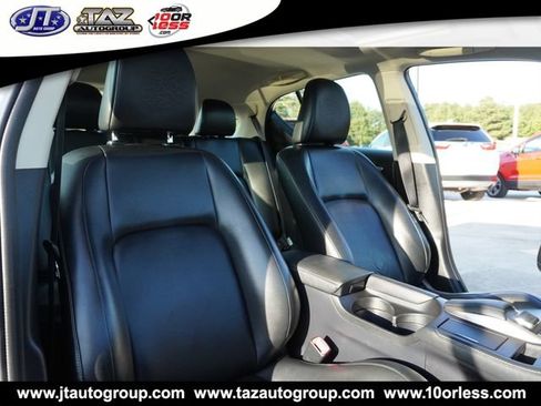 Used 2015 Lexus CT 200h w/ Navigation Package FWD image 22
