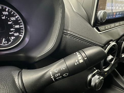 Used 2025 Nissan Sentra SV image 22