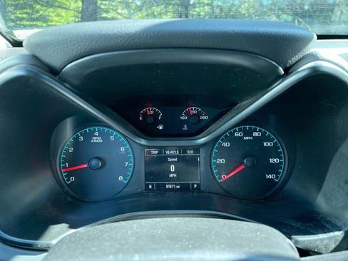 Used 2020 Chevrolet Colorado W/T w/ Custom Special Edition AWD/4WD image 13