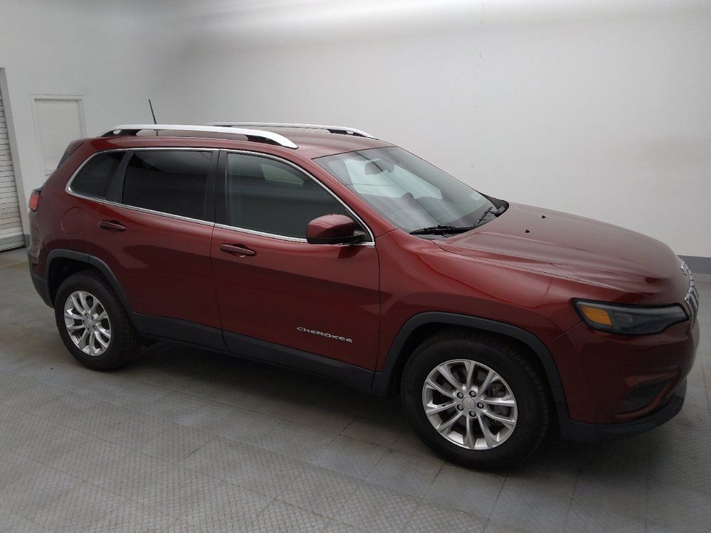 Used 2019 Jeep Cherokee Latitude w/ Popular Appearance Group FWD image 13