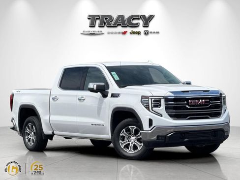 Used 2025 GMC Sierra 1500 SLT AWD/4WD image 1