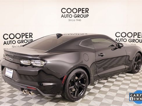 Used 2022 Chevrolet Camaro LT w/ RS Package image 19