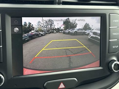 Used 2023 Kia Soul LX w/ Option Group 015 FWD image 20