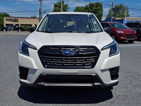 Used 2022 Subaru Forester AWD/4WD image 2