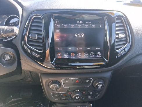 Used 2020 Jeep Compass Limited image 22