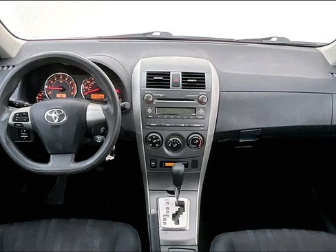 Used 2011 Toyota Corolla LE image 20