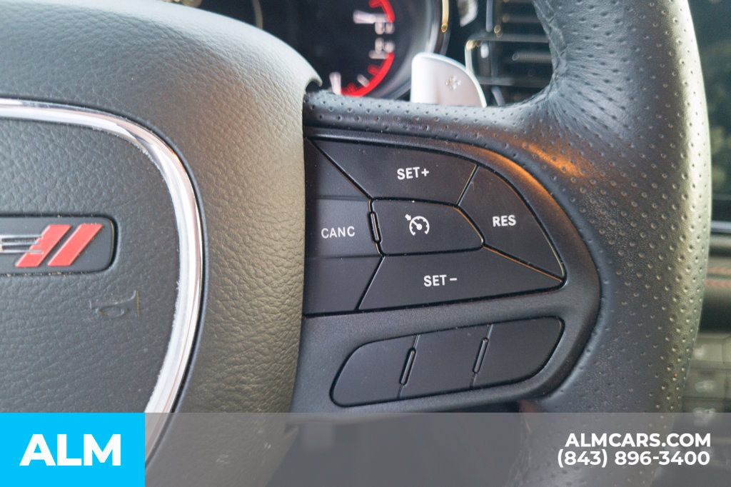 Used 2025 Dodge Durango GT RWD image 11