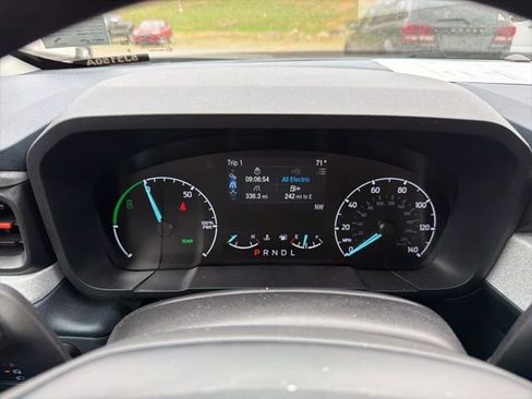 Used 2023 Ford Maverick XLT w/ XLT Luxury Package image 15