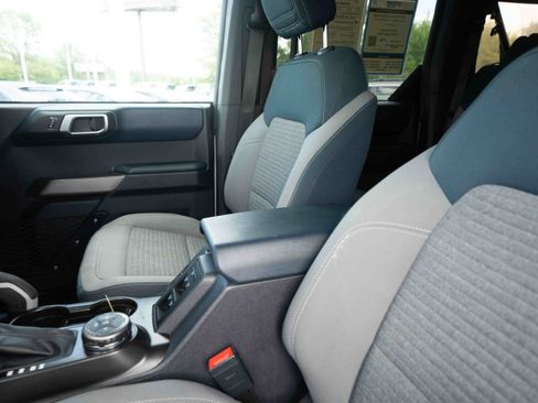 Used 2022 Ford Bronco Outer Banks AWD/4WD image 10