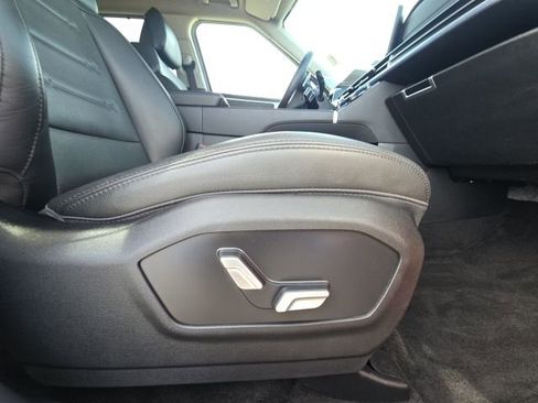 Used 2024 Hyundai Santa Fe Limited image 21