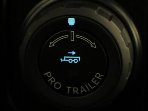 Used 2025 Ford F150 Raptor image 26