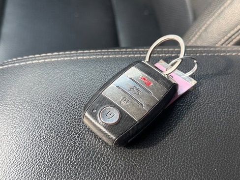 Used 2018 Kia Sportage SX image 32