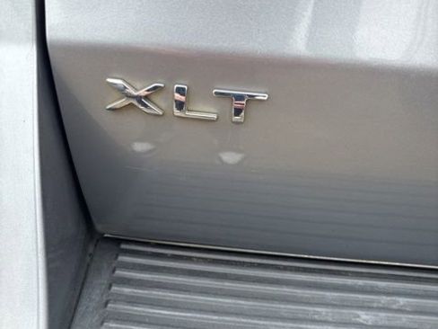 Used 2021 Ford Expedition XLT RWD image 8