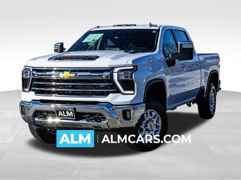 Used 2024 Chevrolet Silverado 2500 LTZ image 1