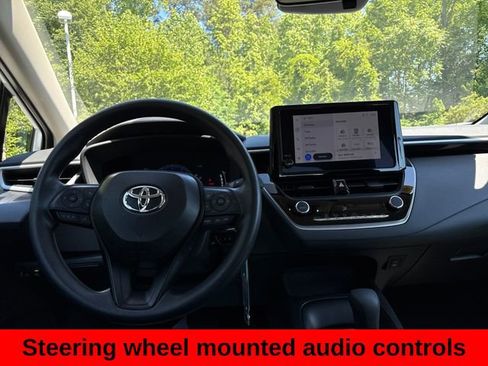 Used 2026 Toyota Corolla LE FWD image 22