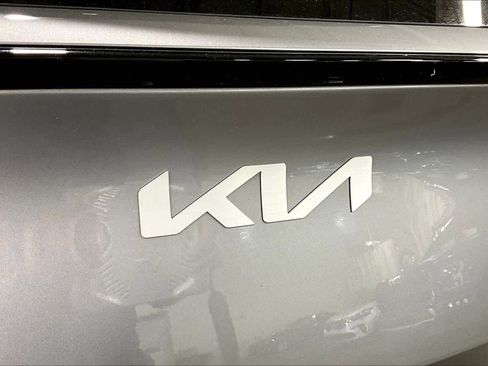 Used 2023 Kia Sportage LX FWD image 10