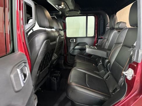 Used 2021 Jeep Gladiator Mojave AWD/4WD image 25
