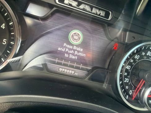 Used 2021 RAM 1500 Big Horn RWD image 5