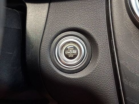 Used 2023 Mercedes-Benz GLC 300 4MATIC Coupe image 26
