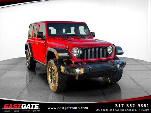 Used 2025 Jeep Wrangler Unlimited Rubicon AWD/4WD image 1