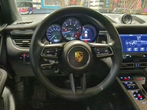 Used 2024 Porsche Macan Turbo AWD/4WD image 4