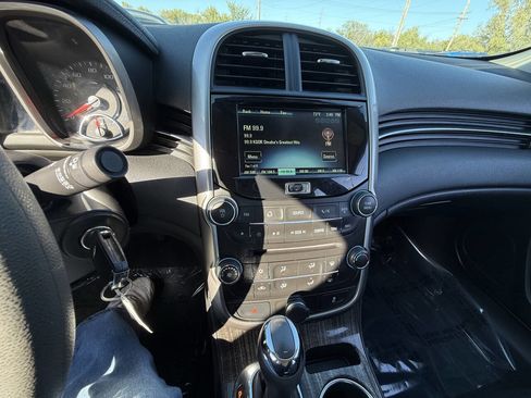 Used 2014 Chevrolet Malibu LT w/ Power Convenience Package image 22