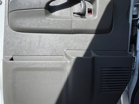 Used 2015 Chevrolet Express 2500 Work Van image 30