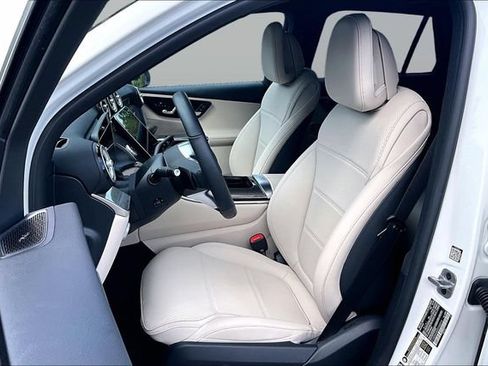 Certified 2026 Mercedes-Benz GLC 300 4MATIC image 13