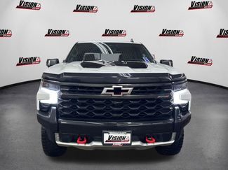 Used 2024 Chevrolet Silverado 1500 ZR2 w/ Technology Package video 2